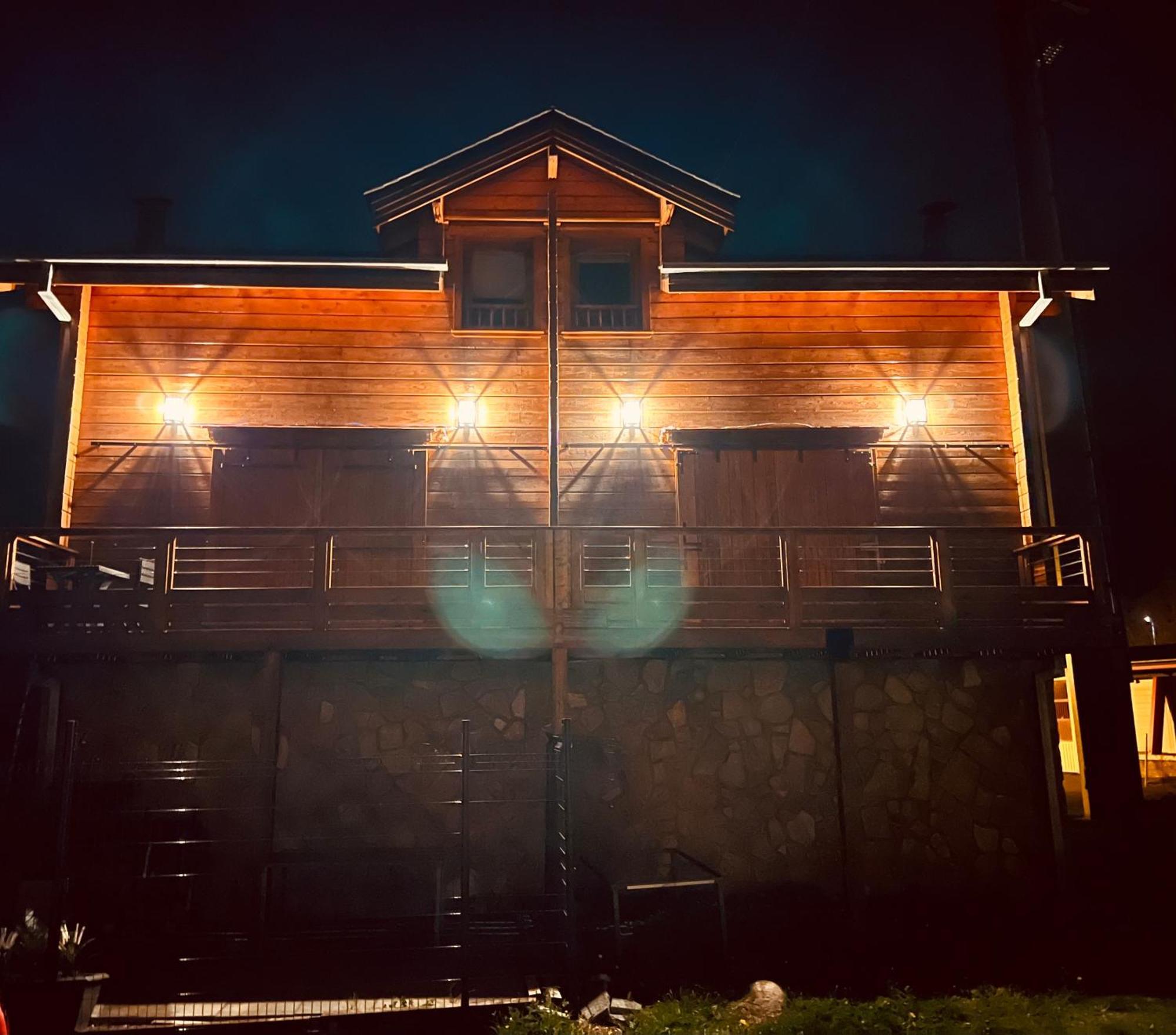 Chalet 6A Dans Les Pyrenees Proche D'Andorre LʼHospitalet-près-lʼAndorre المظهر الخارجي الصورة